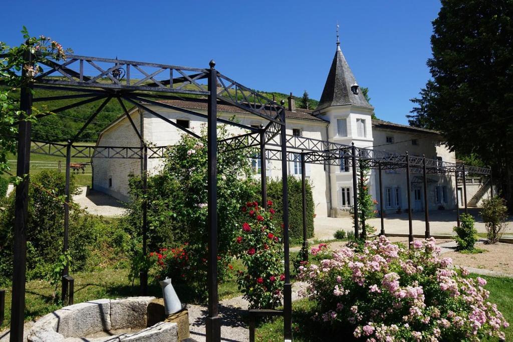 Courmangoux La Tourelle De Chevignat Bed & Breakfast エクステリア 写真