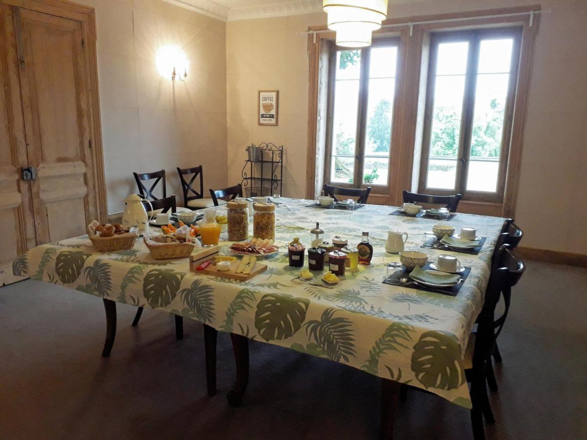 Courmangoux La Tourelle De Chevignat Bed & Breakfast エクステリア 写真